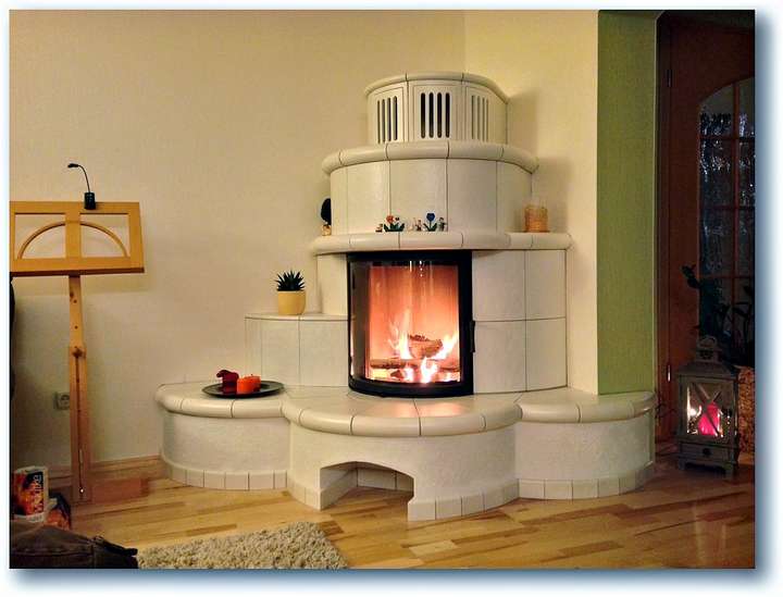 edler-kamin in Arnstein mit-keramik-kacheln