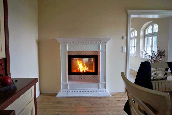 edle-keramik-in Schkeuditz als-kamin-fassade