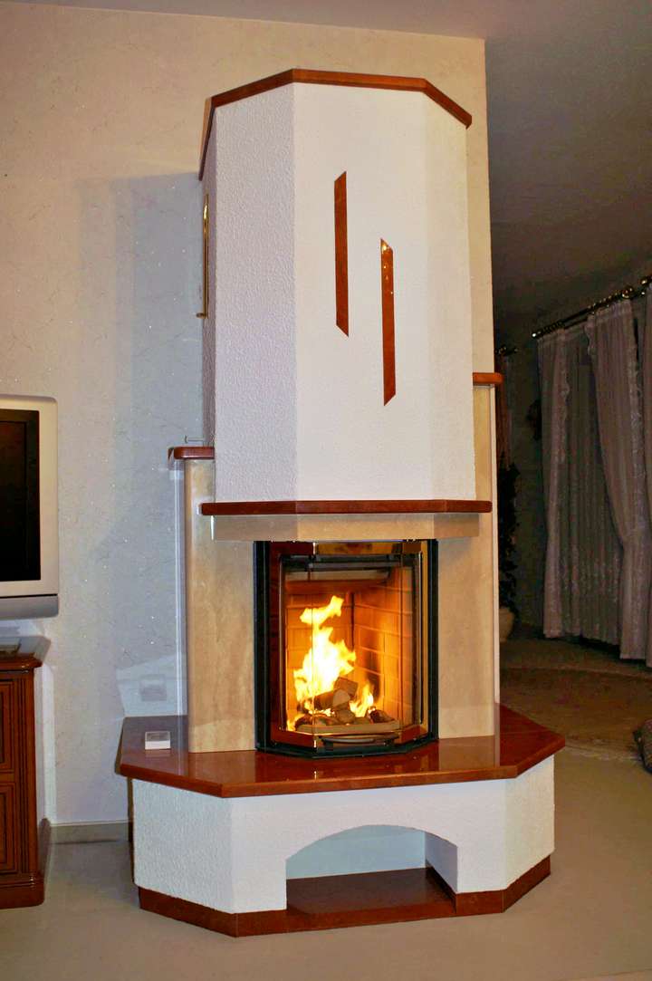schoener-kamin in Wettin mit-farbmix-marmor